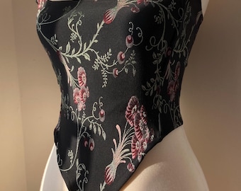 Black Red Floral Lace-Up Corset, Ren Faire Corset Top, Corset Vintage Sleeve, Back Lacing Stays,  Embroidered Medieval Corset,Renaissance