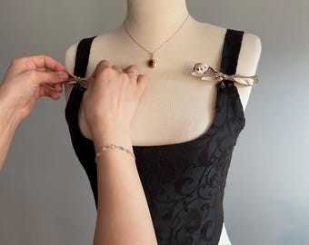 Corset bustier noir – Haut corset gothique sorcier avec bretelles à nœuds, corset Renaissance, corset féérique pour festivals