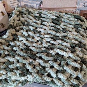 Cozy Handmade Chunky Knit Blanket