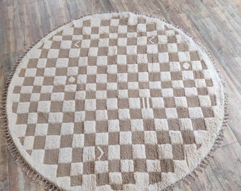 Round Moroccan Checkered Rug, Beige Checkerboard Area, Hand-knotted Wool Moroccan Berber Circle