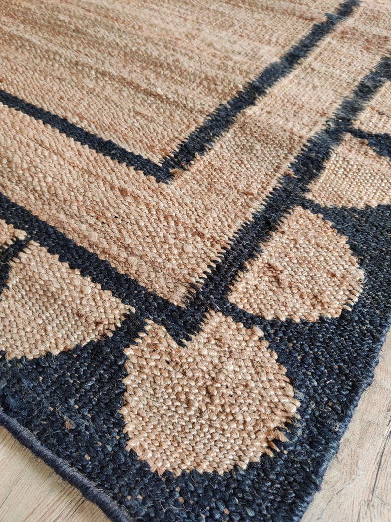 Scallop Handwoven Jute Hemp Rug, Bordered Black Design Hemp Rug, Jute Hemp Area Rug, Modern Rug, Reversible Hemp Rugs, Jute Hemp Runner Rug