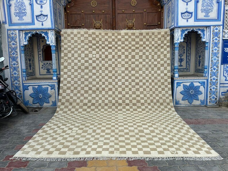 Berber Beige Rug, Moroccan Checkered Rug,  Beni Ourain Rug, Custom Moroccan Rug, Wool Checkered Rug, Wool Rug 8x10, Checker Board Rug, Gift, Beige And White Checkered Rug, Berber Rug, Wool Moroccan Rug, Rugs For Bedroom, Rugs For Living Room,Area Rug