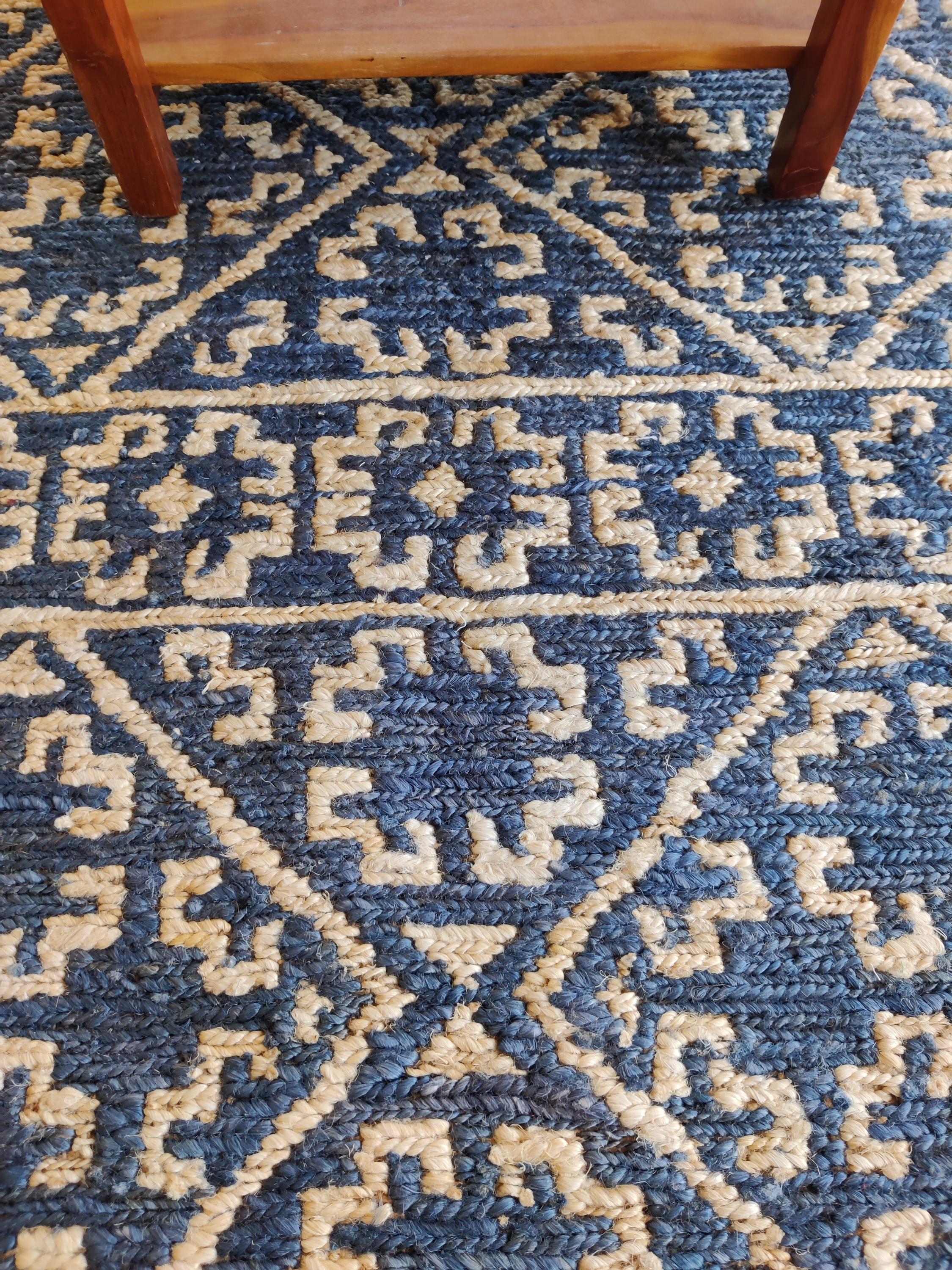 Modern Traditional Geometric Area Rug, Durable Design, Natural Jute ...