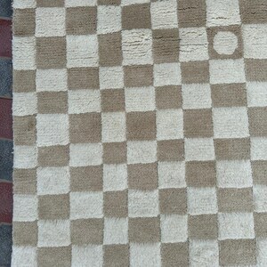 Berber Beige Rug, Moroccan Checkered Rug,  Beni Ourain Rug, Custom Moroccan Rug, Wool Checkered Rug, Wool Rug 8x10, Checker Board Rug, Gift, Beige And White Checkered Rug, Berber Rug, Wool Moroccan Rug, Rugs For Bedroom, Rugs For Living Room,Area Rug