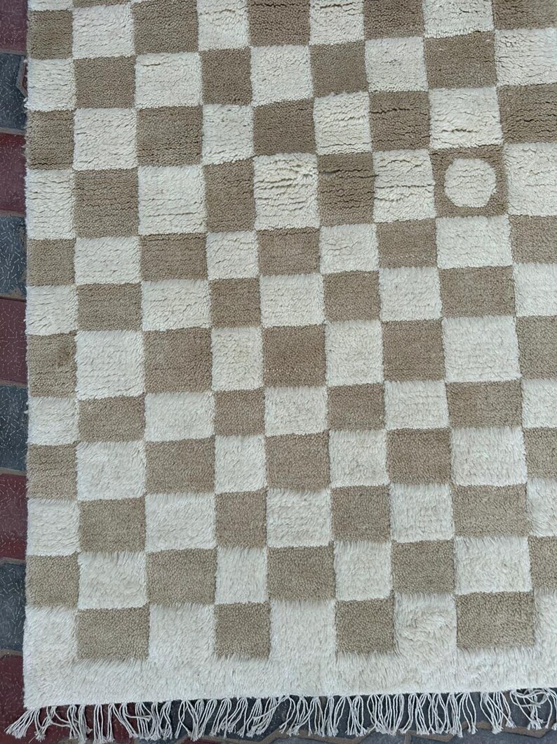 Berber Beige Rug, Moroccan Checkered Rug,  Beni Ourain Rug, Custom Moroccan Rug, Wool Checkered Rug, Wool Rug 8x10, Checker Board Rug, Gift, Beige And White Checkered Rug, Berber Rug, Wool Moroccan Rug, Rugs For Bedroom, Rugs For Living Room,Area Rug