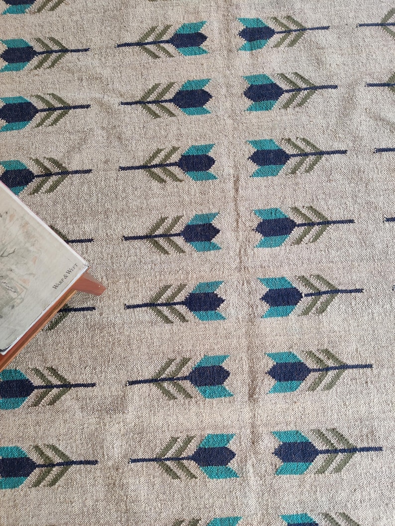 Natural Fiber Rug, Handmade Wool Rug, Beige Blue Green Rug, Bohemian Decor, Living Room Rug, Bedroom Carpet, Rustic Floor Mat, Southwestern Rug, Eco-Friendly Rug, Artisanal Kilim, Woven Wool Carpet, Modern Boho Rug, Decorative Area Rug.