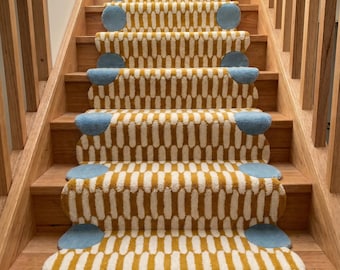 Scalloped Stair Runner Rug, Handwoven Geometric Carpet for Elegant Interiors, Tufted Runner New Zealand Wool Runner, Entryway Runner