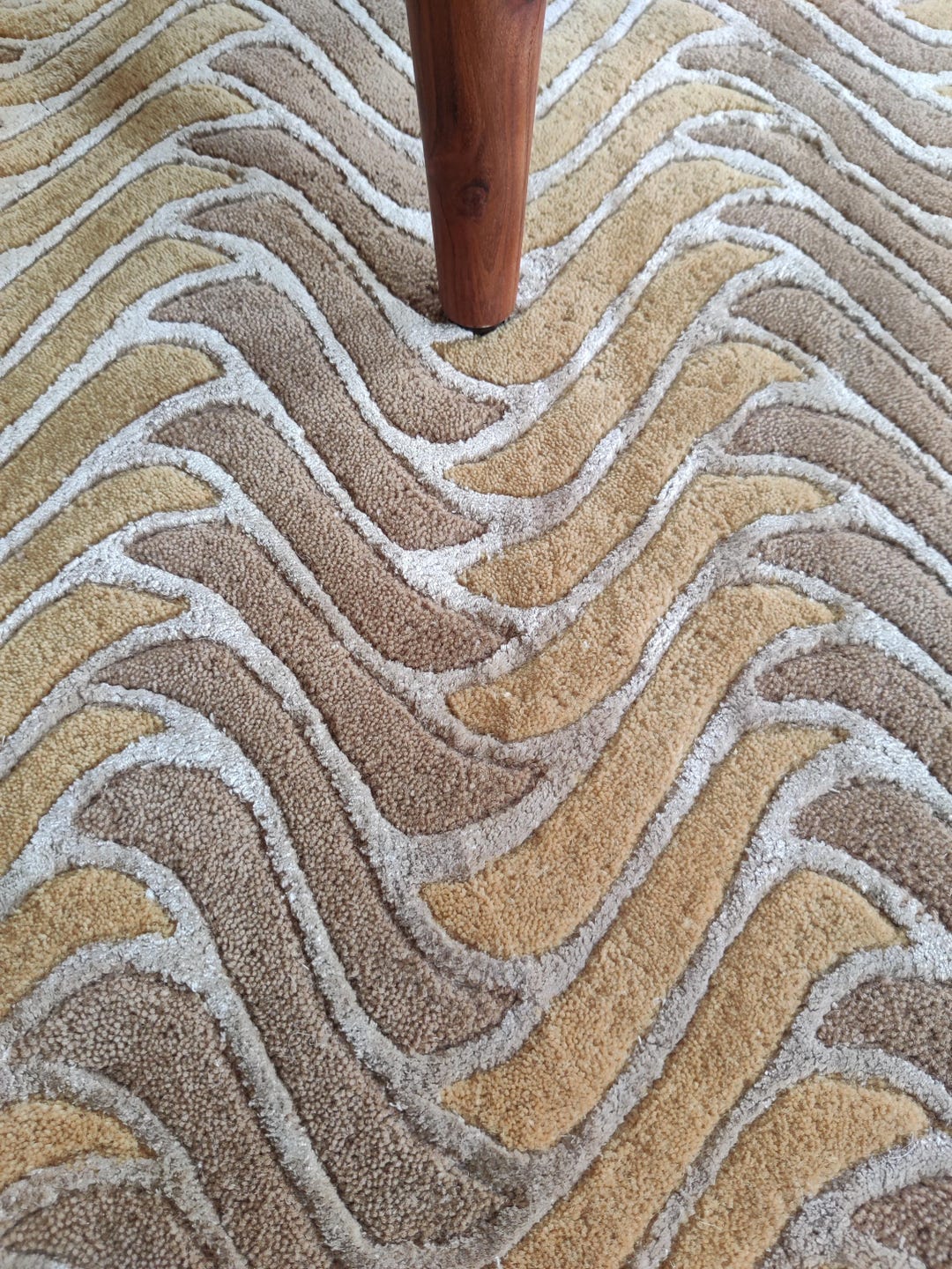 Contemporary Wave Design Hand-tufted Wool Rug, Brown Area Carpet, Soft ...
