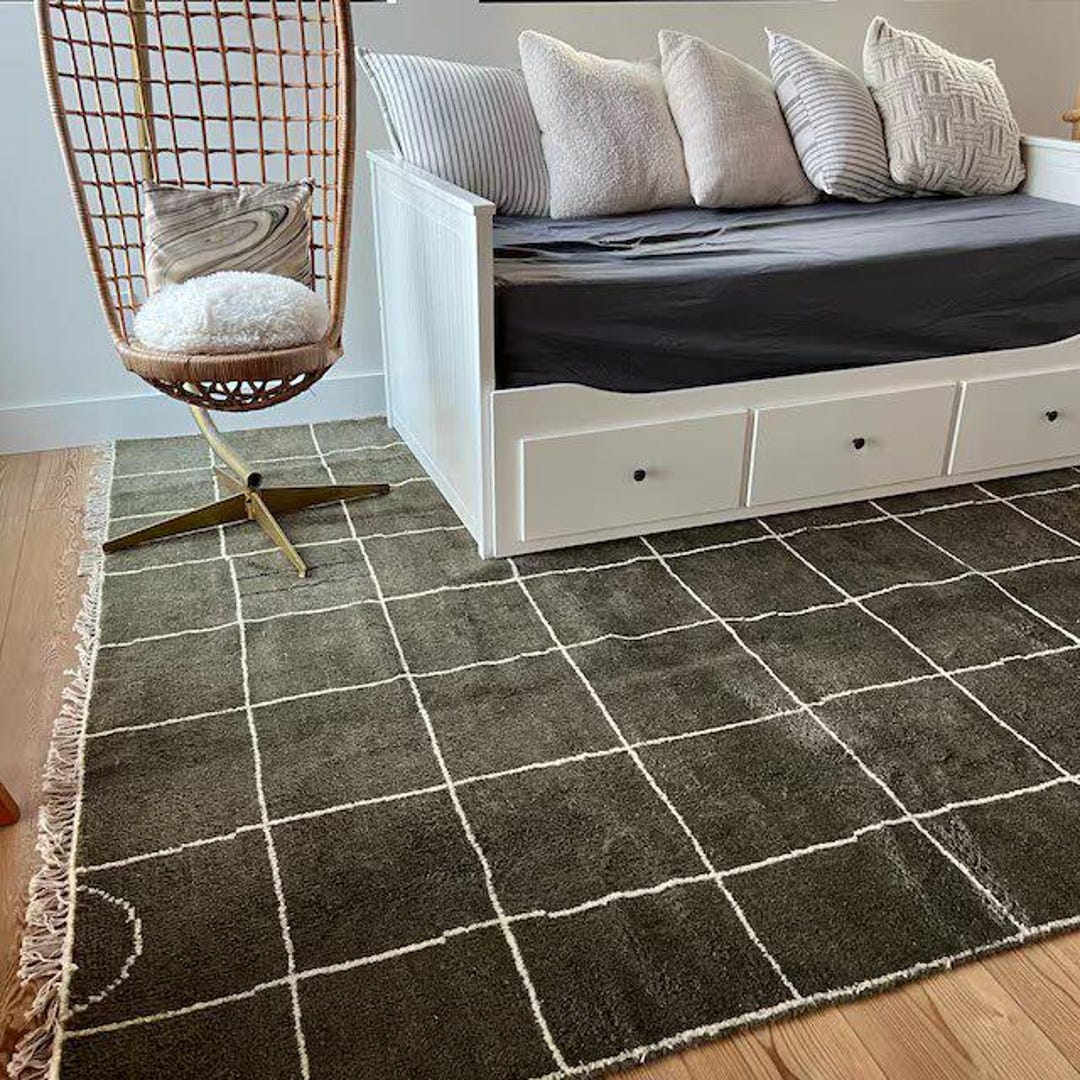 Green Grid Moroccan Rug, Irregular Grid Hand-knotted Wool Rug ...