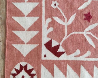 Traditional Wool Pink  Rug | Handwoven Cotton Wool Flatweave | Bohemian Floral Wool Rug for Living Room , 8x10,5x8 Wool Durrie Rug, Gift