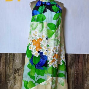 Handcrafted Kimono Dress – Made from Vintage Japanese Houmongi Silk　