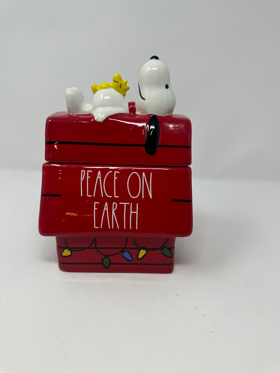 Rae Dunn Peanuts Snoopy PEACE ON EARTH Canister With Snoopy on the Lid