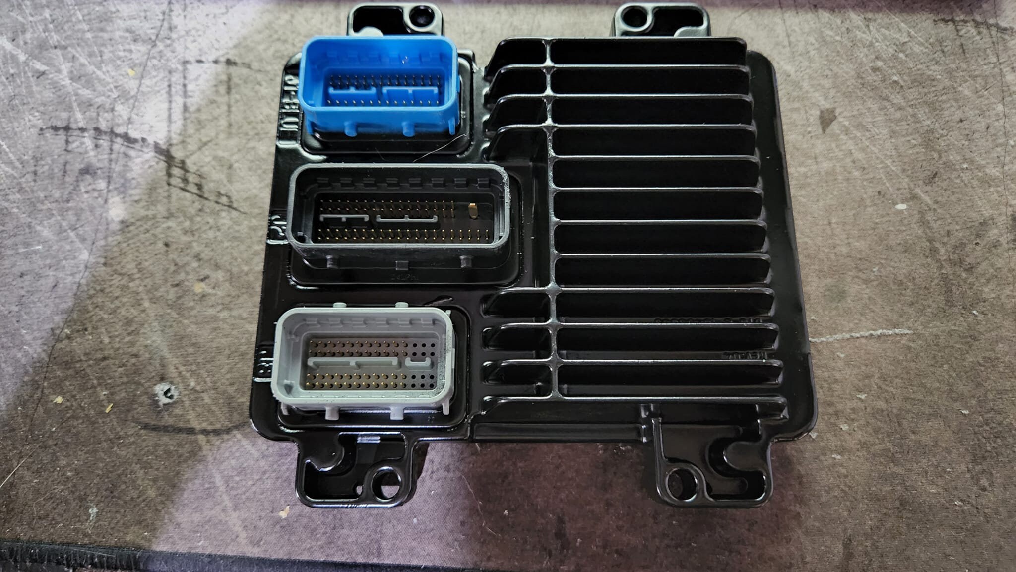 GM PCM Performance Tuning 4l60e 4l80e 2.2 2.4 3.4 3.8 4.3 4.8 5.3 5.7 6 ...