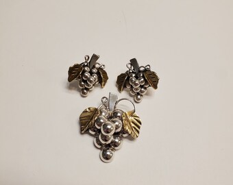 Sterling Silver Grape Cluster Pin/pendant and Post Earrings Set +