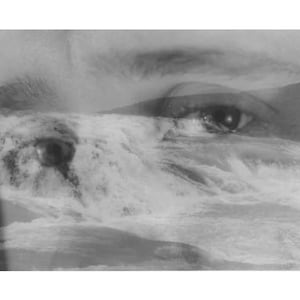 Stampa in gelatina d'argento in bianco e nero su carta RC lucida //Occhi e Islanda // Fotografia analogica