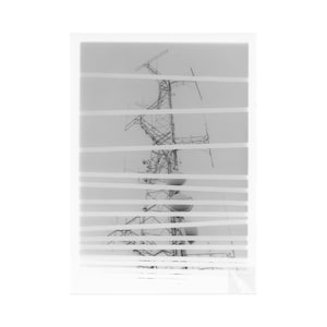Stampa in gelatina d'argento in bianco e nero su carta RC lucida //Strisce a torre per telefoni cellulari // Fotografia analogica