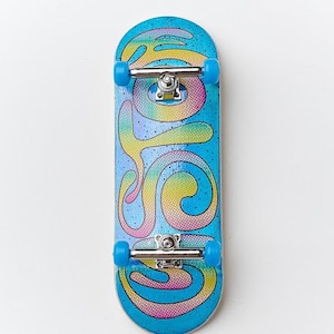 Professional Wooden Fingerboard Custom LOGO BLUE shimmer Foil 34mm