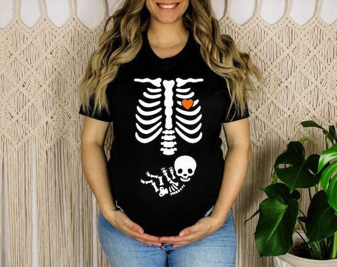 Skeleton Maternity Halloween Shirt, Pregnant Skeleton Shirt, Halloween Pregnancy Shirt, Halloween Maternity Shirt, Skeleton Pregnancy Outfit