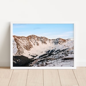 Arapahoe Basin Loveland Pass Wandkunst, Colorado Berglandschaft Kunst, Schneebedeckter Berg Fotografie, Naturfotografie, Cabin Wall Art Print