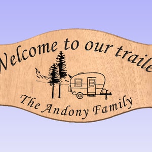 Letrero de camping personalizado con camper antiguo / Decoración de pared / Arte digital / Archivo CNC / Archivo láser / Descarga digital