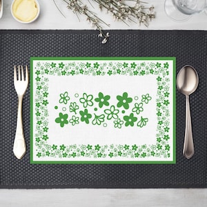 Pyrex Crazy Daisy Placemat Pyrex Spring Blossom Linen Placemat Pyrex Collector Gift Retro Pyrex Gifts for Thrifter Retro Mod Table Placemats