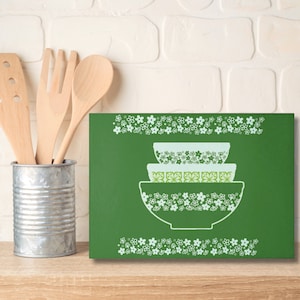 Pyrex Collector Gift, Pyrex Spring Blossom Cutting Board, Pyrex Crazy Daisy Pattern Inspired Kitchen, Chopping Board, Gifts for Pyrex Lover