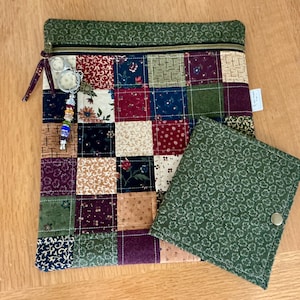 Quilted Patchwork Through the Years Cross Stitch/Needlepoint Project Bag, Large Thread Bed, Zipper Pull