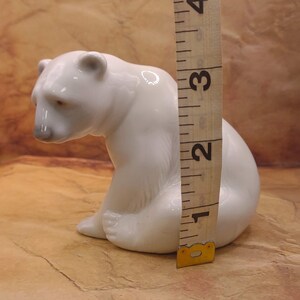 Vintage Lladro Polar Bear Figurine – Hand Made Porcelain Collectible image 10