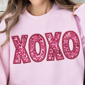 Faux Embroidery Pink XoXo Png, Valentine’s Day Sublimation Png, Lover Png, Sequins Glitter Sublimation Design, Cupid PNG,Retro Valentine Png