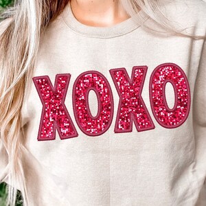 Namaakborduurwerk XoXo png, Valentijnsdagsublimatie png, minnaar png, pailletten glittersublimatieontwerp, Cupido png, Retro Valentine png