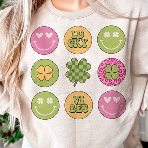 Retro St. Patrick&#39;s Day PNG Sublimation, St Patricks Day, Clover Png, Hearts Retro Groovy, Sublimation Designs, Digital Download, Png File
