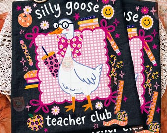 Club des professeurs de Silly Goose (PNG), Silly Goose (PNG), T-shirt fleuri pour professeur (PNG), Modèle de t-shirt pour la rentrée scolaire, Rentrée scolaire (professeur, PNG), Oie amusante