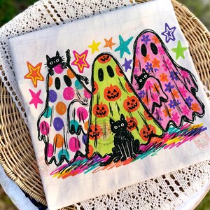 Preppy Halloween-Geist und Katze PNG, Bunter Leopard-Geist PNG, Glitzer-T-Shirt-Design, Viral Preppy Girly Geist PNG, schwarze Katze Clipart Bild 2