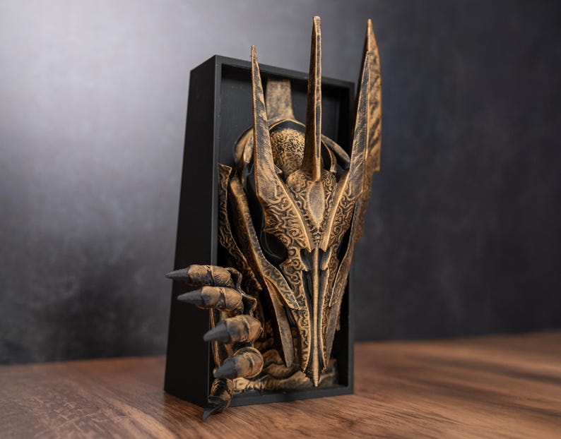 Sauron - El Señor de los Anillos Sujetalibros / Decoración de Estantería Rincón de Libros / Decoración Inserto de Estantería / Anillos de Poder Gold
