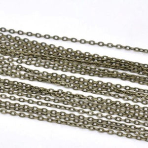 Bronze brass chain 2x1.5 mm convict mesh sold by the meter image 3