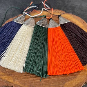 set of 5 Tibetan silver alloy tassel pendants REF514
