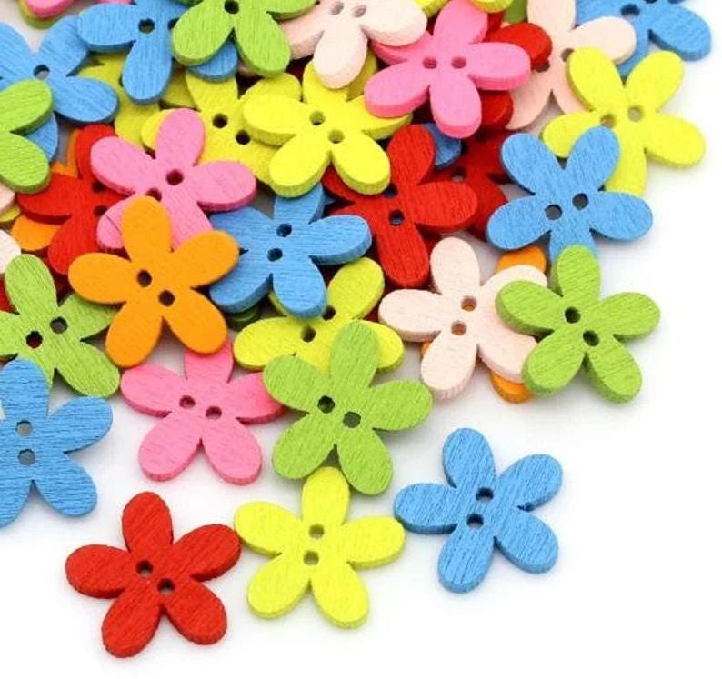 木製フラワーボタン 14x15 mm 24個 - Etsy 日本