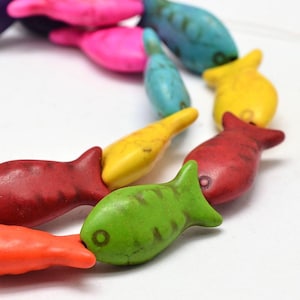 lot de 6 perles poisson en howlite 25x12 mm