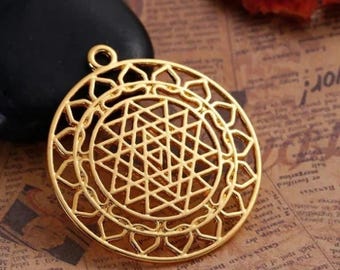 Zinc Alloy Sri Yantra Meditation Hollow Pendant 44x40 mm