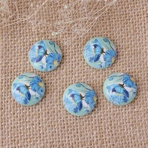 5 cabochons dôme en résine 20 mm effet peinture papillon