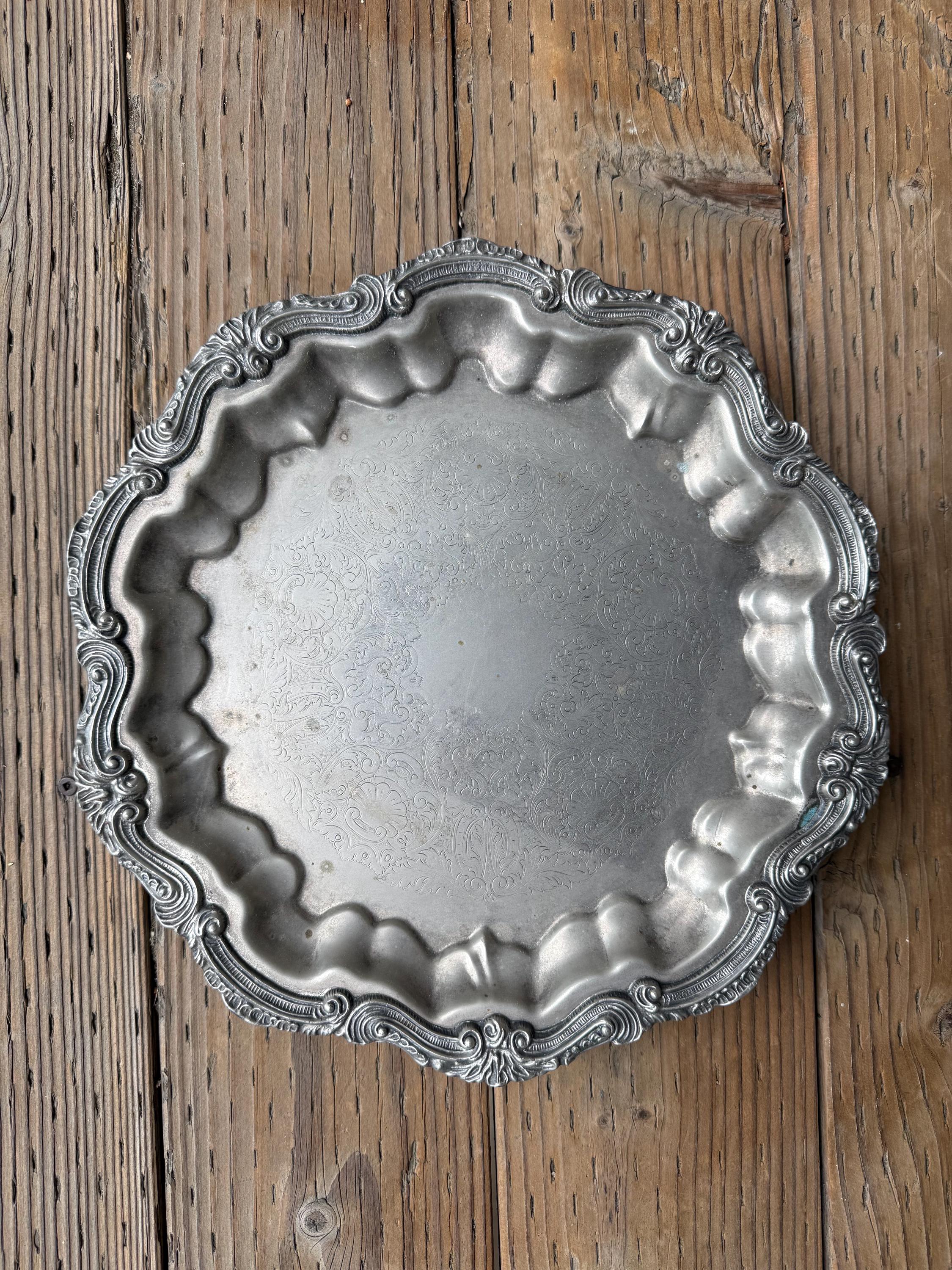 Wallace Chippendale - Etsy