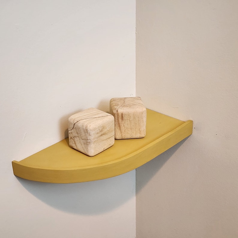 Round Front Barrier, Radius Shelves for Security Speaker, Personal Size