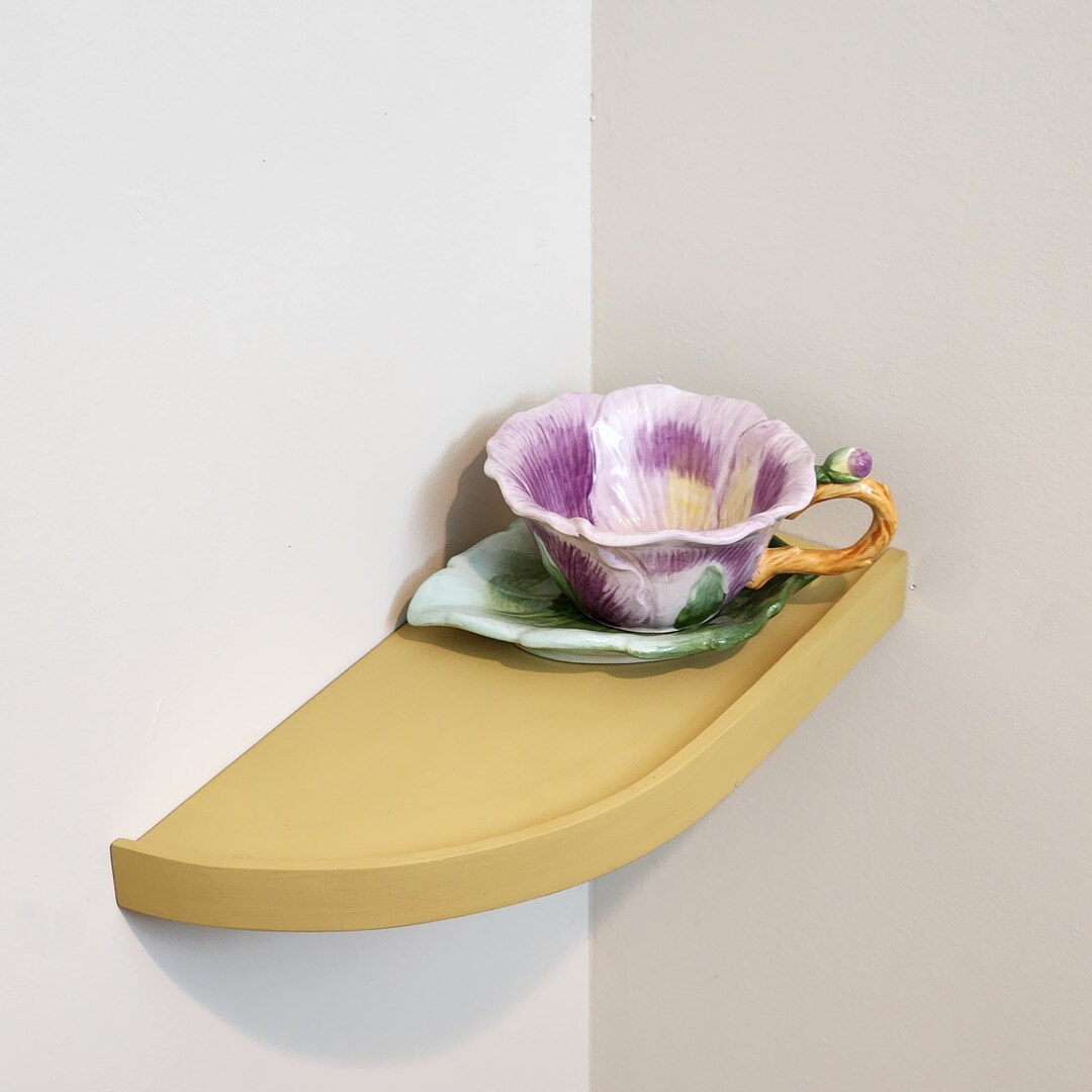 Round Front Barrier, Radius Shelves for Security Speaker, Personal Size