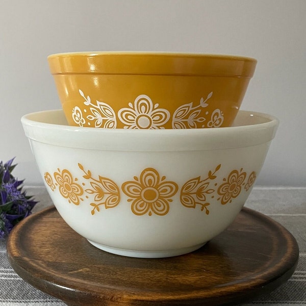 Vintage Pyrex 401 and 402 Butterfly Gold Mixing Bowls 60's