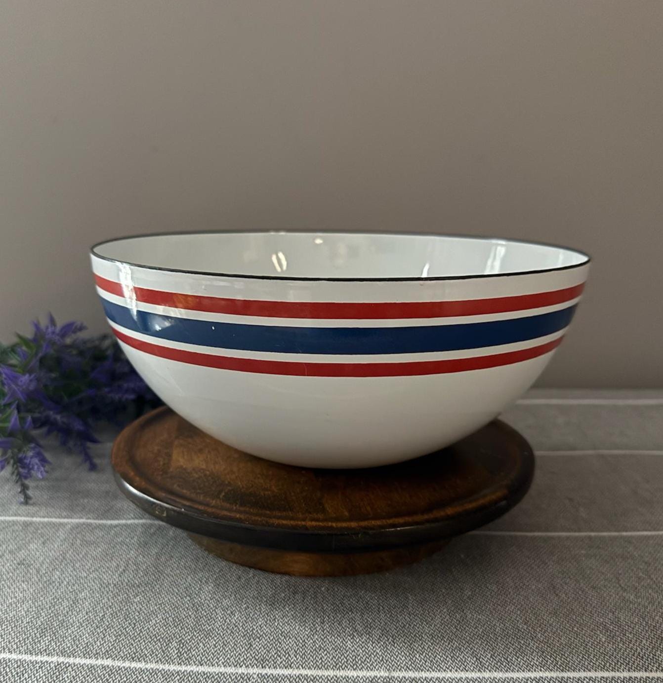 Catherine Holm Bowl - Etsy