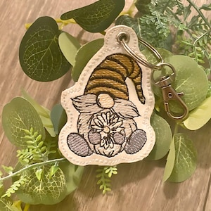 Gnome Keychain | Spring Flower | Embroidery Keychain | Cute Gnome |Handmade