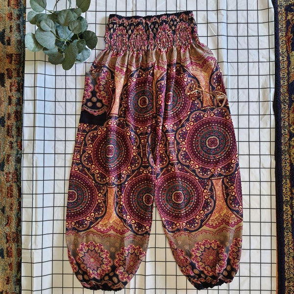 Comfy Pants | flowy Boho pants | hippie harem pants fit multiple sizes | Everyday Pants Plus Size Women