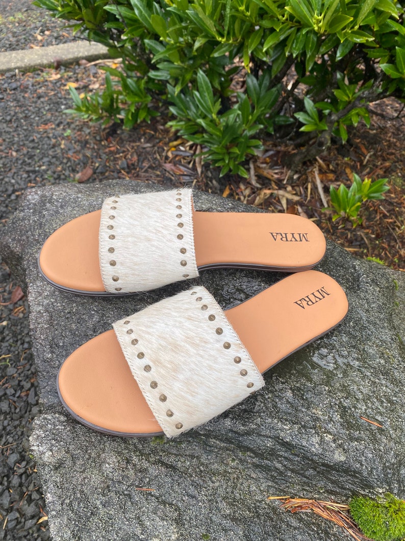 SIZE 9 Myra Cowhide Sandals Etsy