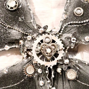 NYX~ Punktastic Whimsical Wings