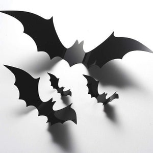 Large 3D Bats 60 Pack, Halloween Black Spooky Bats, 4 Size Waterproof, Wall Hanging Halloween Bats For Halloween Party Indoor Outdoor Decor